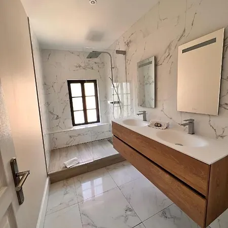 Dans Ma Bulle - Les Balcons De La Cite Tatil Evi