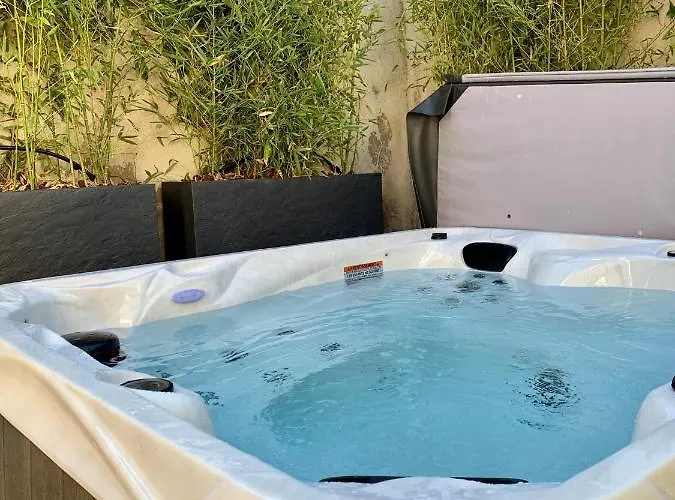 Dans Ma Bulle - Les Balcons De La Cite