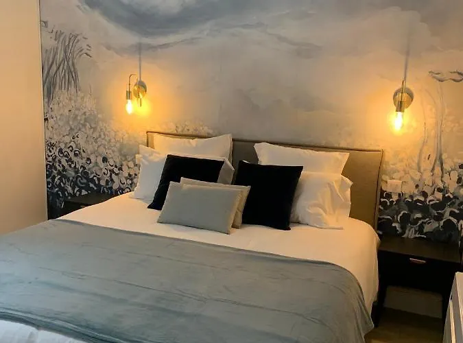 Dans Ma Bulle - Les Balcons De La Cite